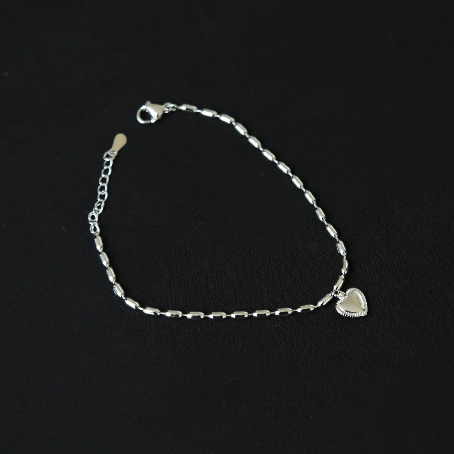 Pulsera de cuentas con corazón