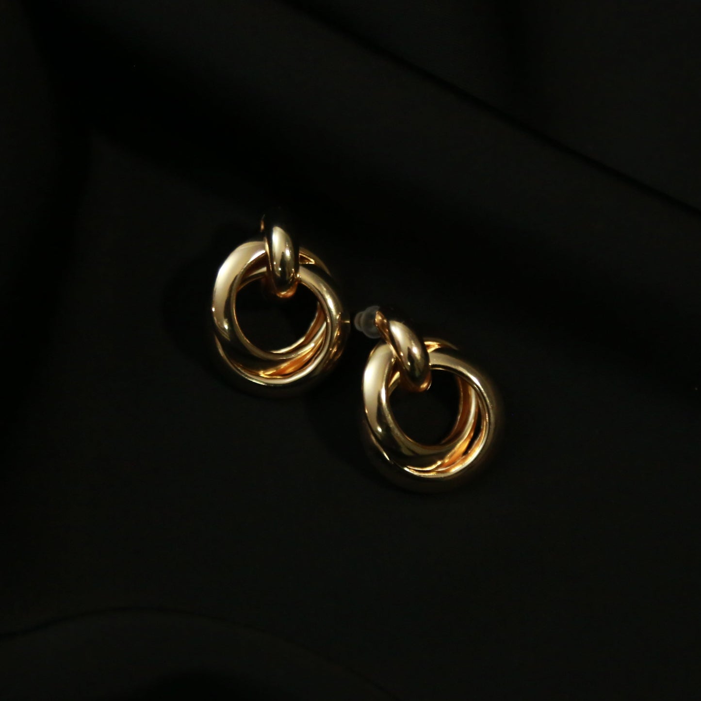 Pendientes Interlink